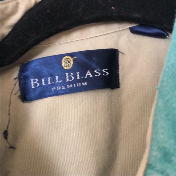 Women’s Christmas Button Up - Picture 6 of 6